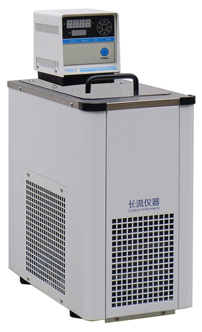 恒温循环水浴.jpg 恒温循环水浴.jpg