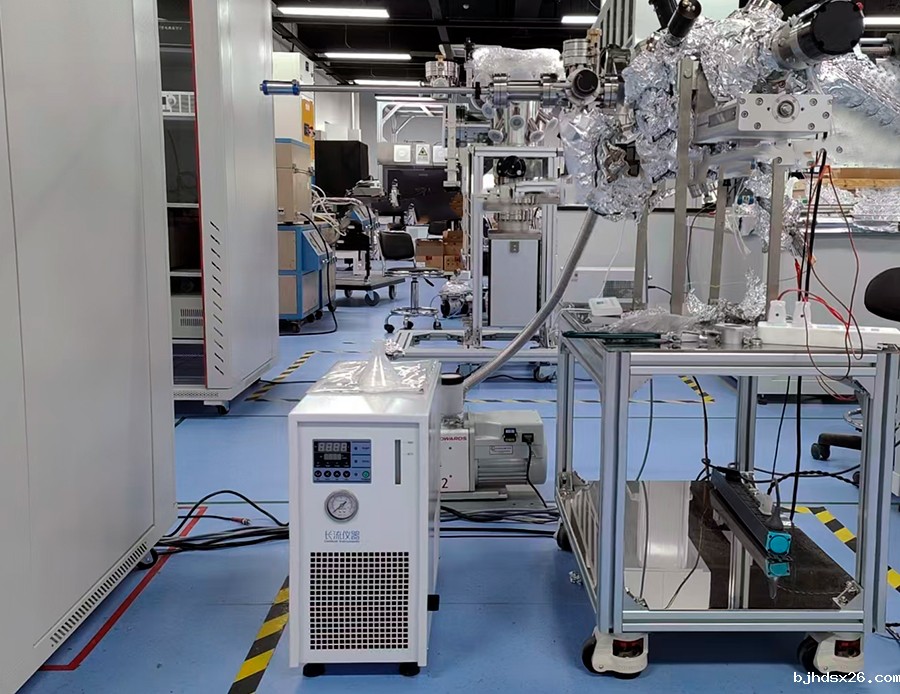 小型冷水机.jpg 小型冷水机.jpg