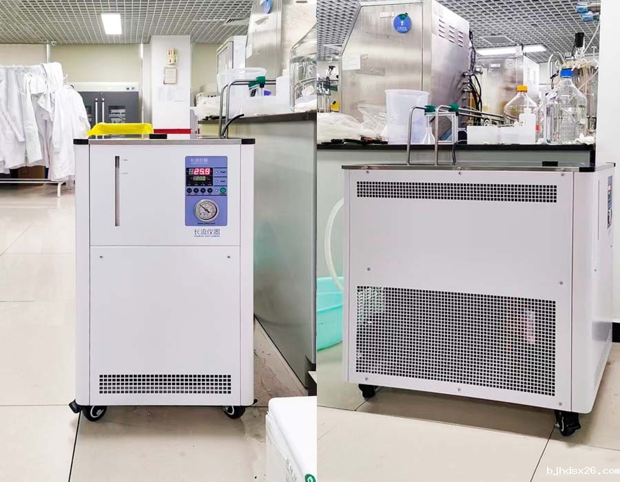 精密冷水机.jpg 精密冷水机.jpg